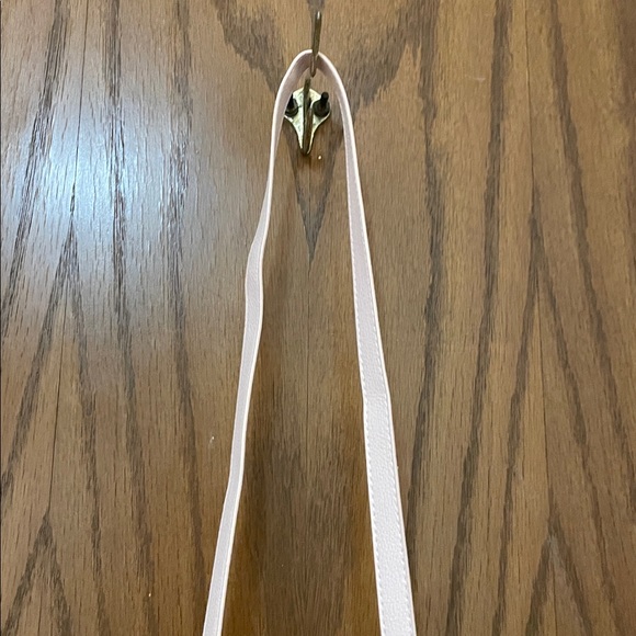 Bath & Body Works NWT Ice Skating Pink Mouse Snow Globe Bag with Gold Base - Picture 11 of 11